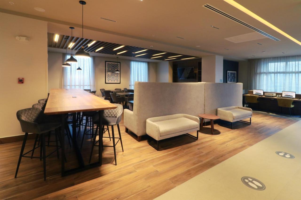 Holiday Inn Express - Monterrey - Fundidora By Ihg Eksteriør billede