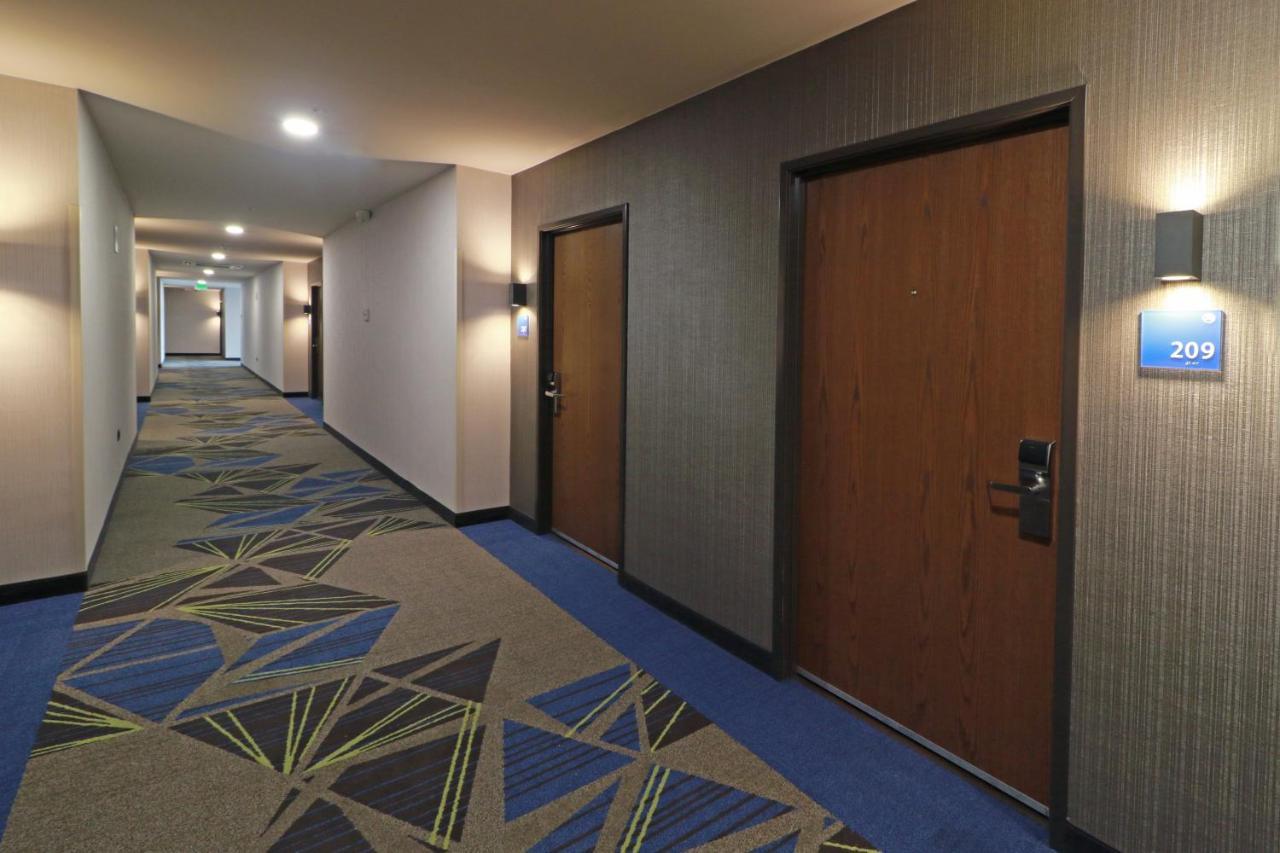 Holiday Inn Express - Monterrey - Fundidora By Ihg Eksteriør billede