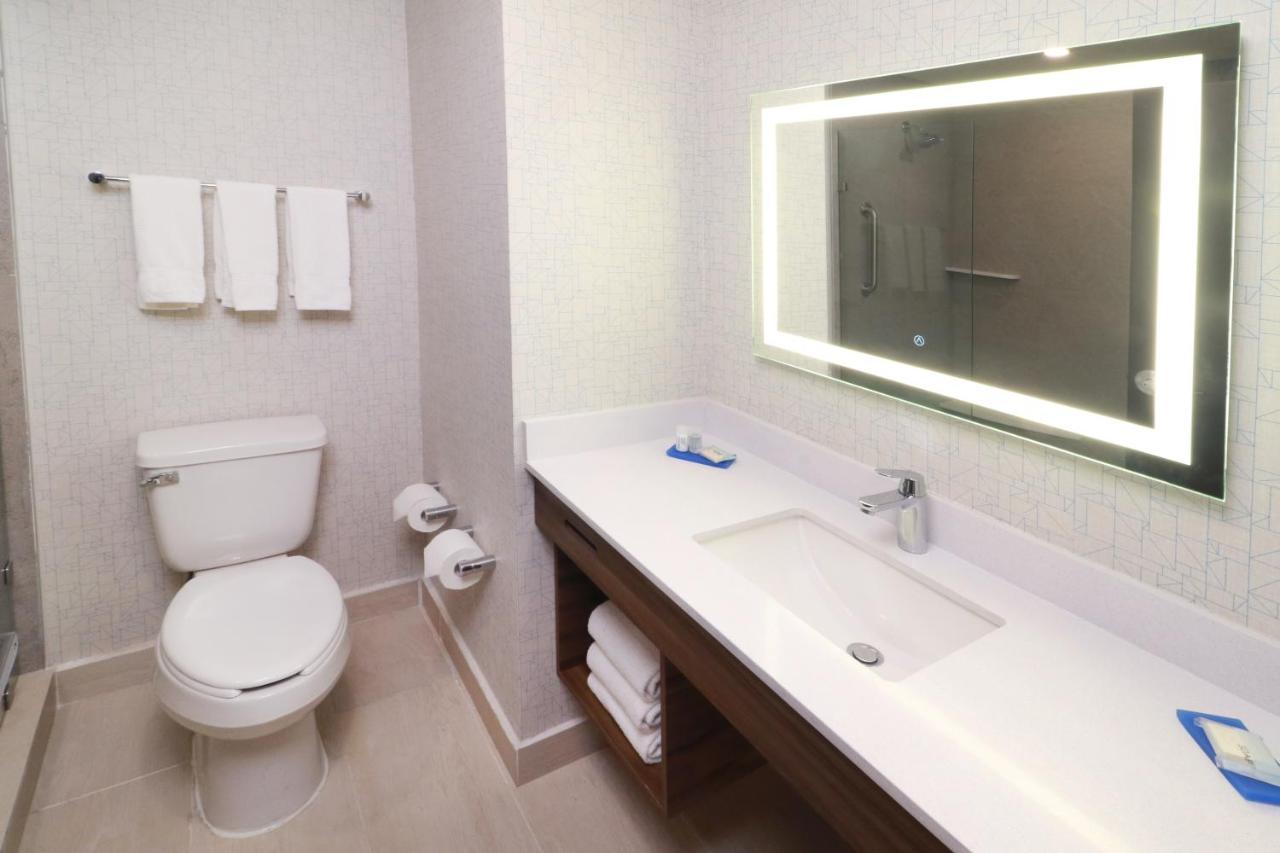 Holiday Inn Express - Monterrey - Fundidora By Ihg Eksteriør billede