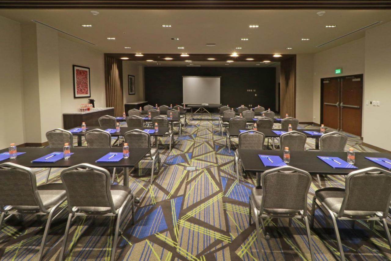 Holiday Inn Express - Monterrey - Fundidora By Ihg Eksteriør billede
